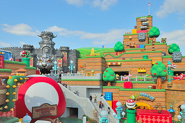 ニンテンドーワールドへの入口の土管