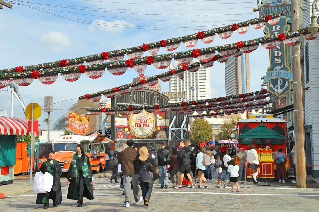 ユニバーサルマーケット